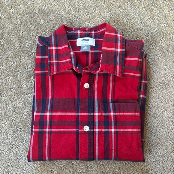 Old Navy Other - Old navy holiday checkered button down shirt